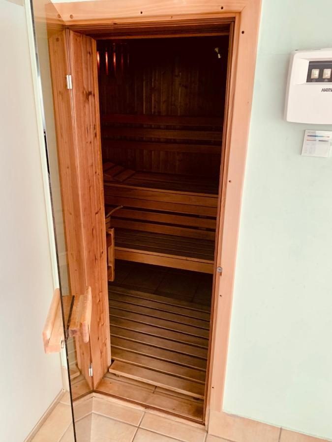 City View Wellness Apartment Swim&Steam&Relax Cracovia Exterior foto